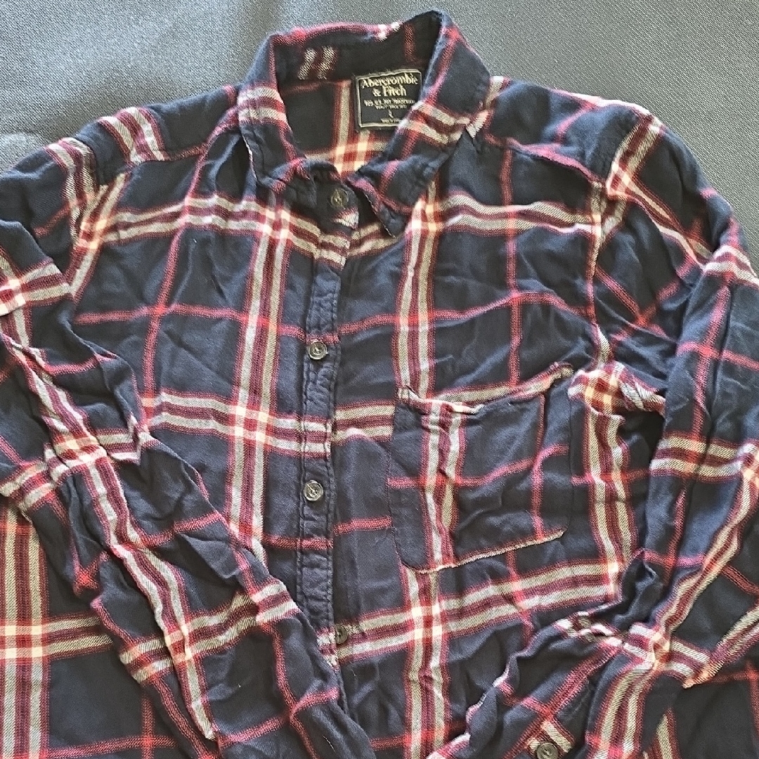 Abercrombie & Fitch Men's Navy And Red Plaid Shirt